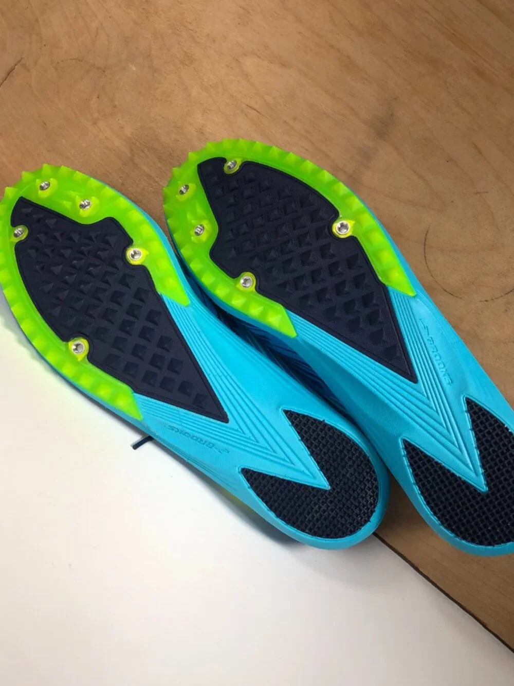 Brooks Mens Size 12.5 Carpe Runem Mach 18 Track Spikeless Shoes 1102381D453